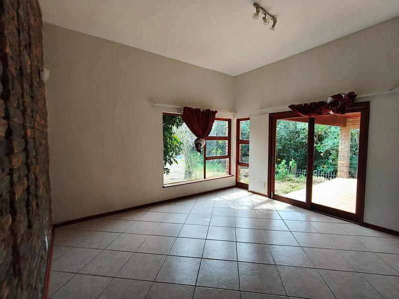 5 Bedroom Property for Sale in Oatlands North Eastern Cape